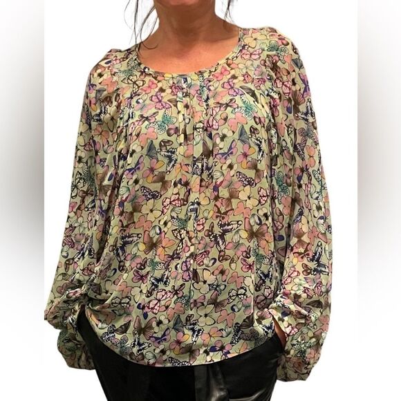 Blouse butterflies over size - Picture 1 of 3